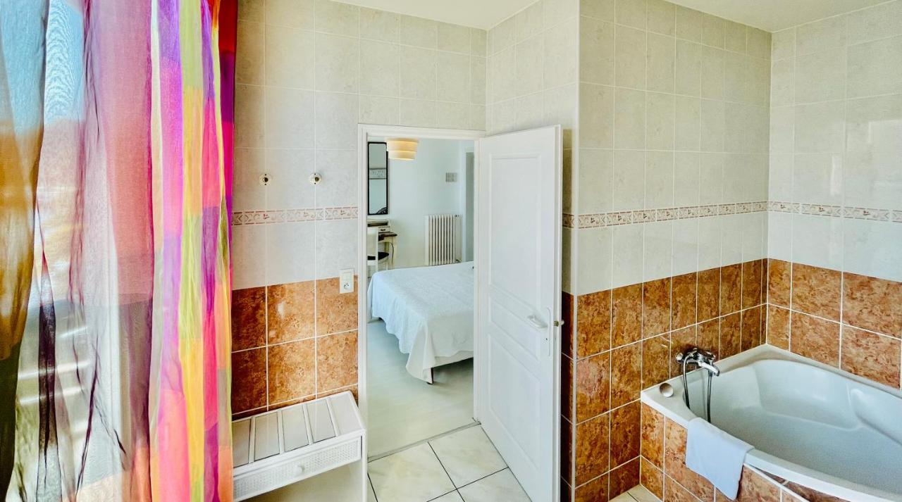 La Caravelle Logis Hotel บิสการ์รอส ภายนอก รูปภาพ